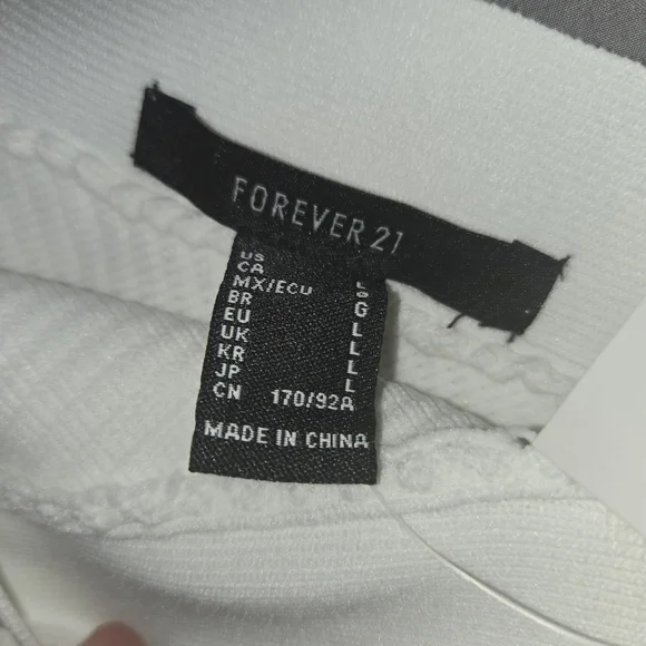 Forever 21 White Ribbed Cross-Back Tank Top - Picture 2 of 4